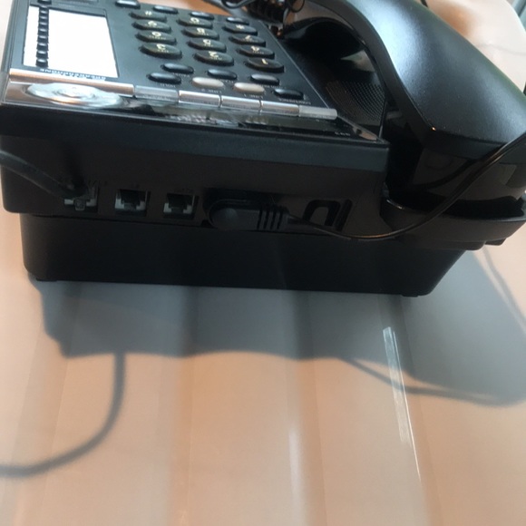 AT&T 2 Line Speakerphone - Picture 5 of 14
